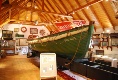 Ein altes Seenotrettungsboot
