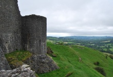 Carreg Cennen Castle oben auf dem Berg