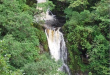 Der Wasserfall in der Schlucht
