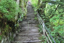 Jacobs Ladder - eine gaaanz steile und lange Treppe, die man runterkletten muss